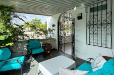 Apartment in San Juan - Condado Escape | 2BR with Rooftop...