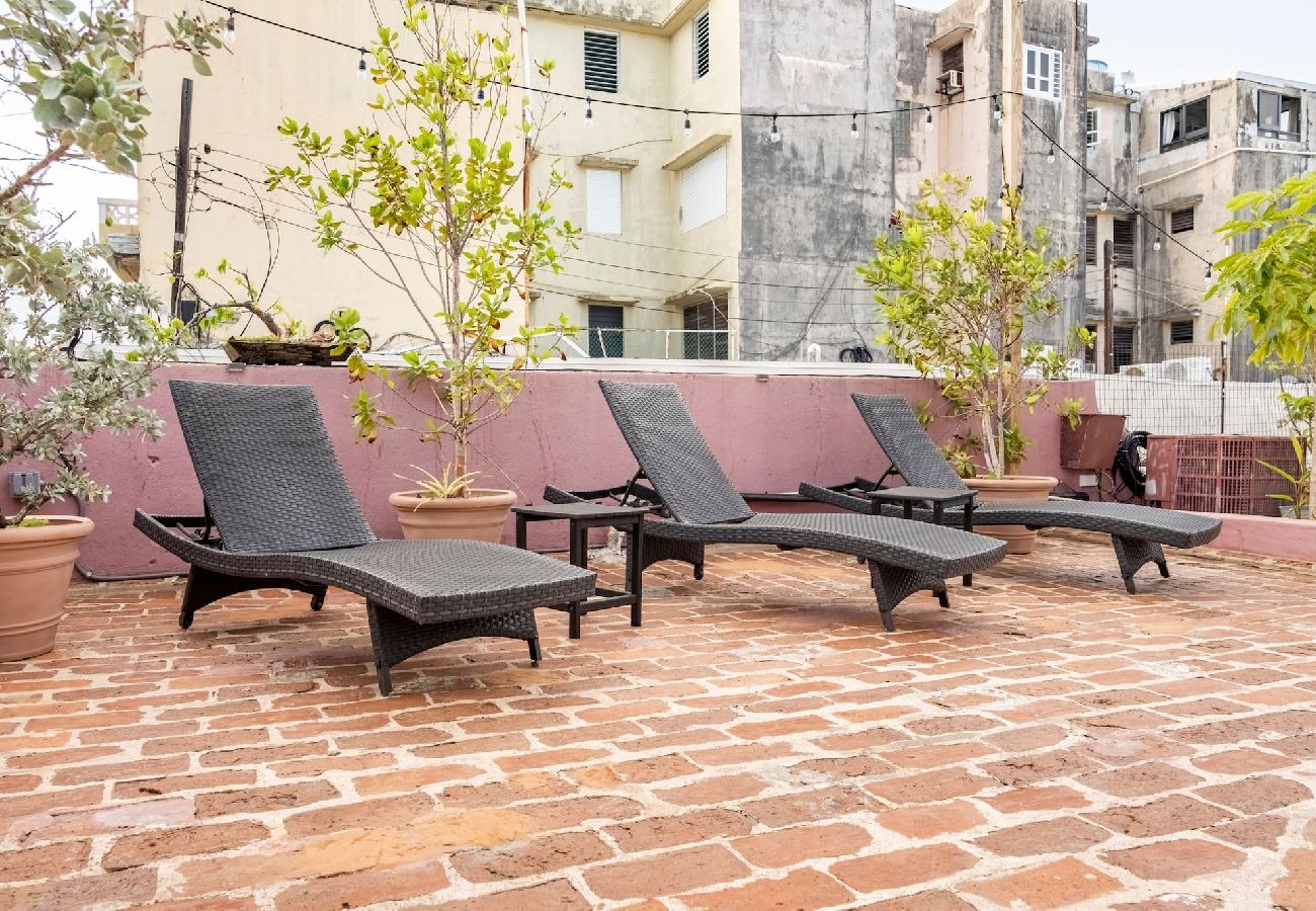 Apartment in San Juan - Center of Old San Juan with Rooftop Garden 