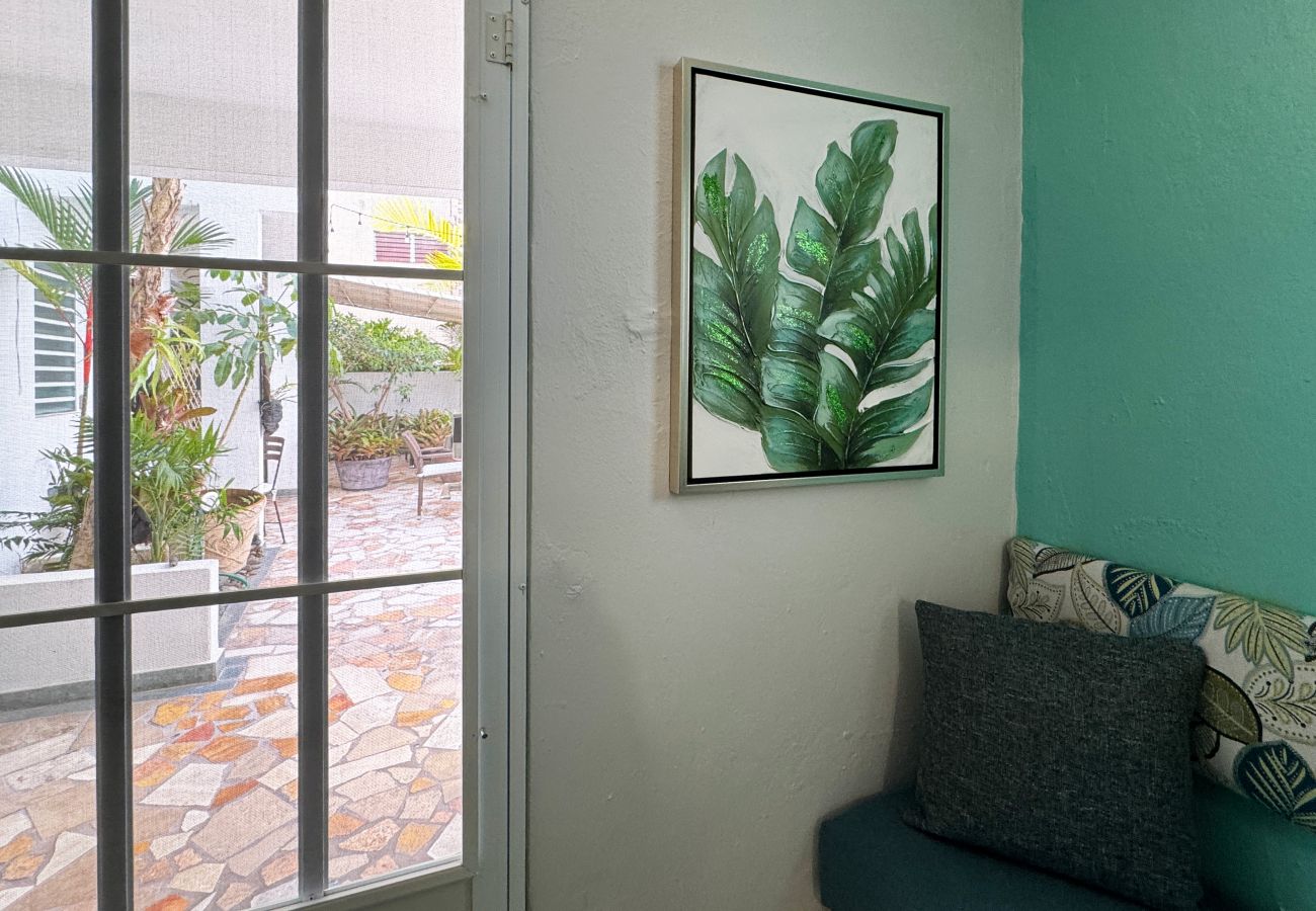 Apartment in San Juan - Couples Condado Stay | 1BR Near Dining & Beach