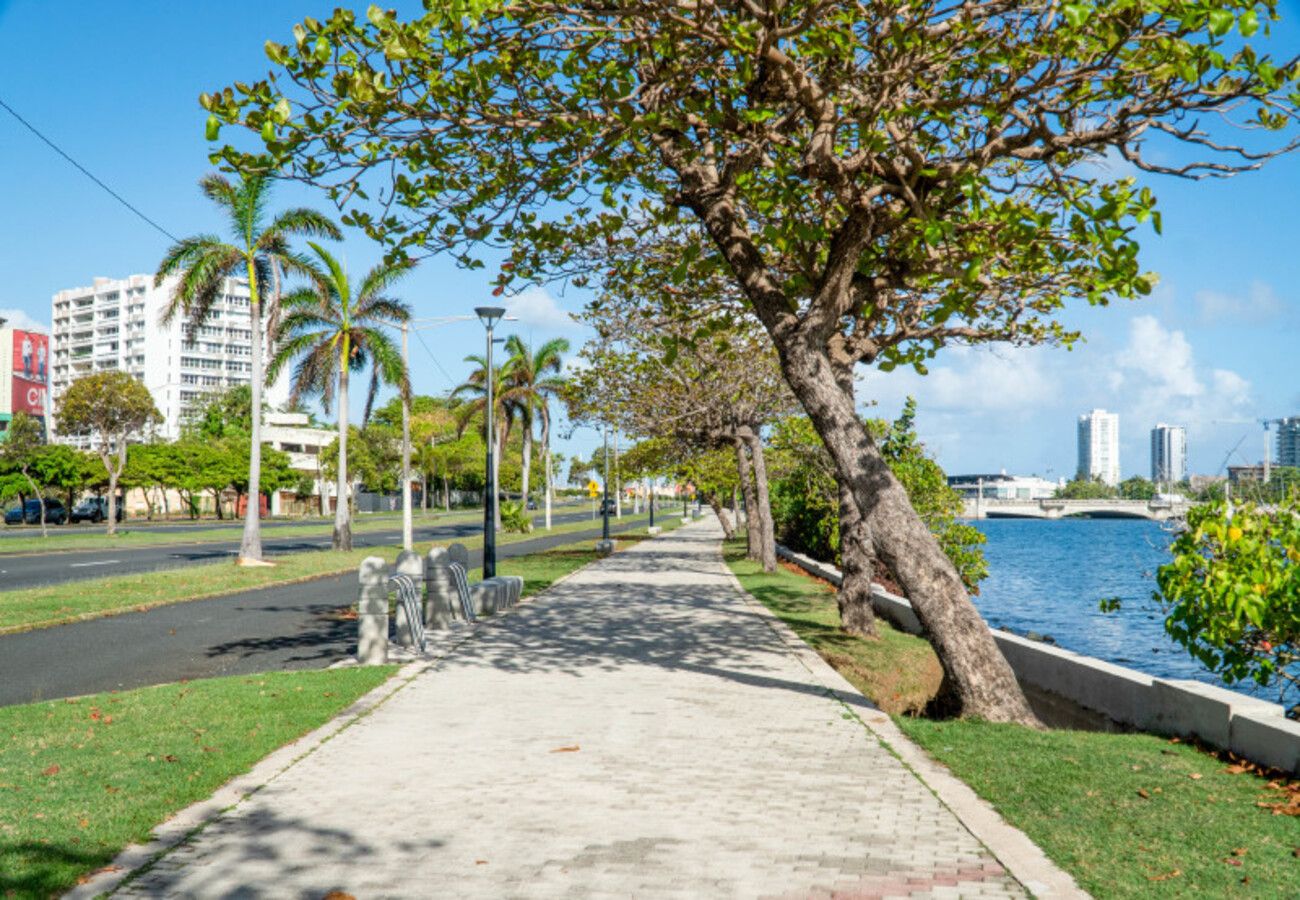 Apartment in San Juan - Spacious 2BR Apt Near Condado Beach & Lagoon