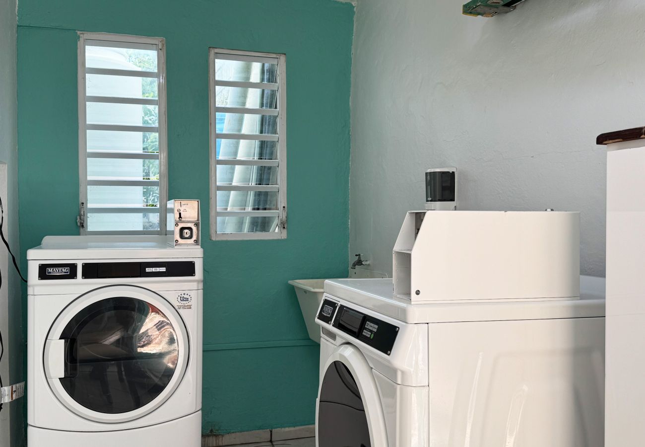 Apartment in San Juan - Condado Group Stay – 3BR 2BA Near Beach