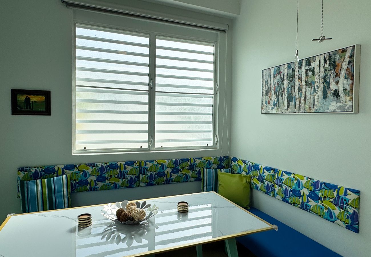 Apartment in San Juan - Condado Group Stay – 3BR 2BA Near Beach