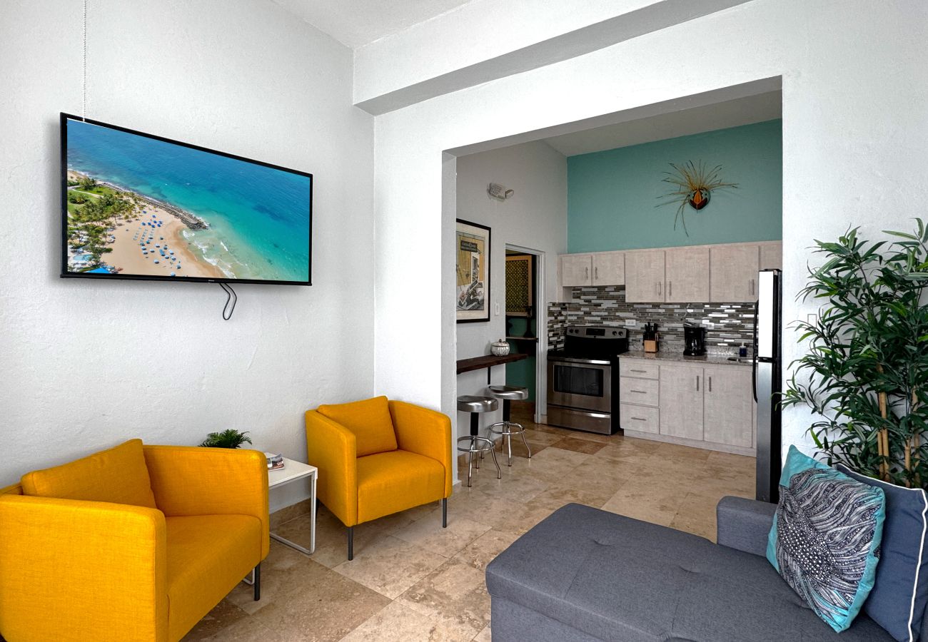 Apartment in San Juan - Condado Group Stay – 3BR 2BA Near Beach