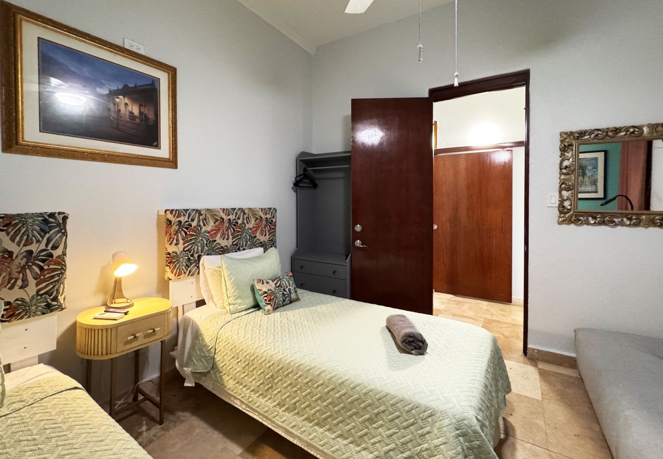 Apartment in San Juan - Condado Group Stay – 3BR 2BA Near Beach