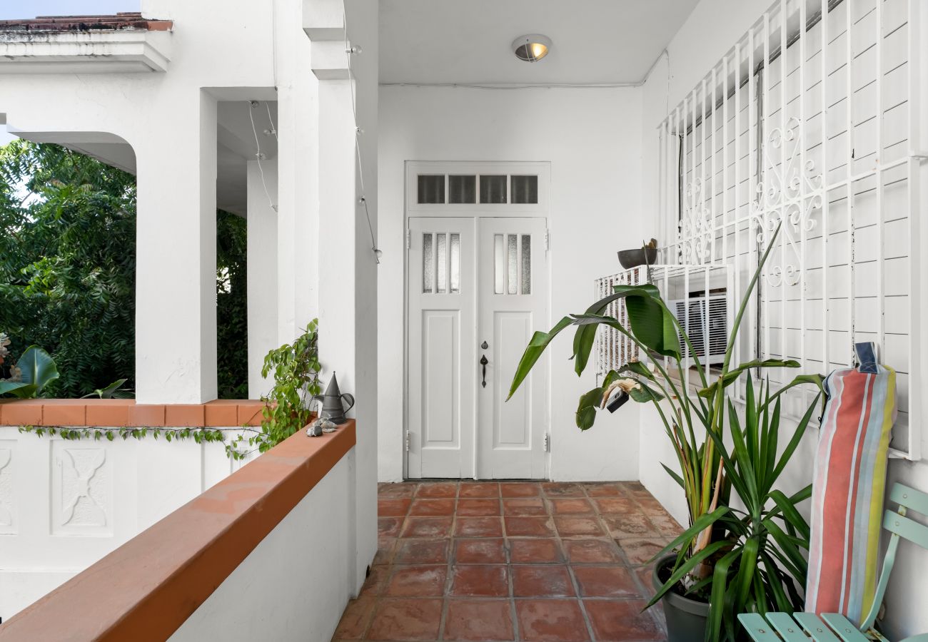 Apartment in Santurce - Beachside, Private Rooftop w/ Generator 