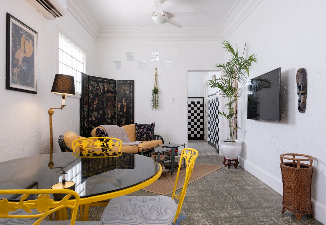 House in Santurce - Multi-unit beachside complex for up to 12 guests!