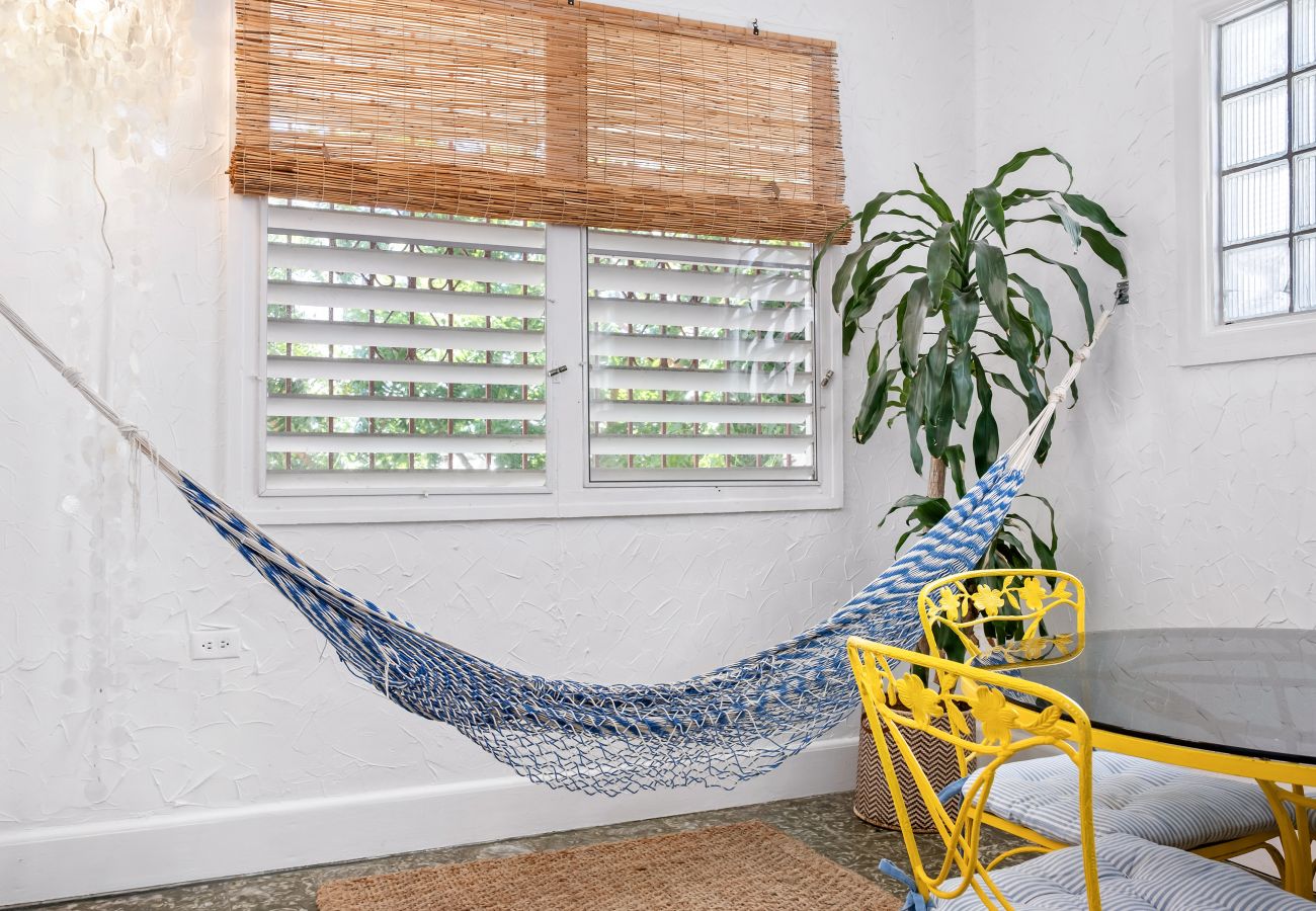 House in Santurce - Multi-unit beachside complex for up to 12 guests!