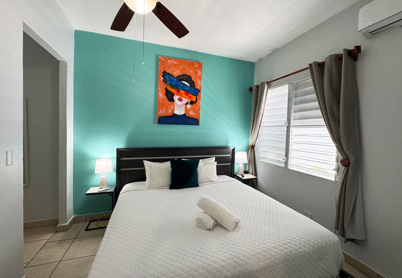 Apartment in San Juan - Condado 4BR/2BA Rooftop, Patios & Walk to Hotspots