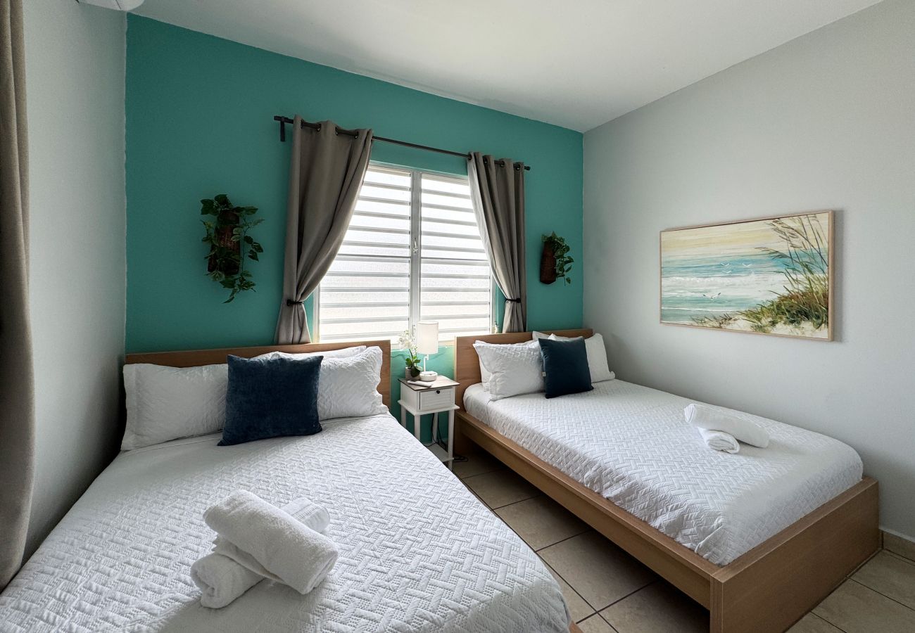 Apartment in San Juan - Condado 4BR/2BA Rooftop, Patios & Walk to Hotspots