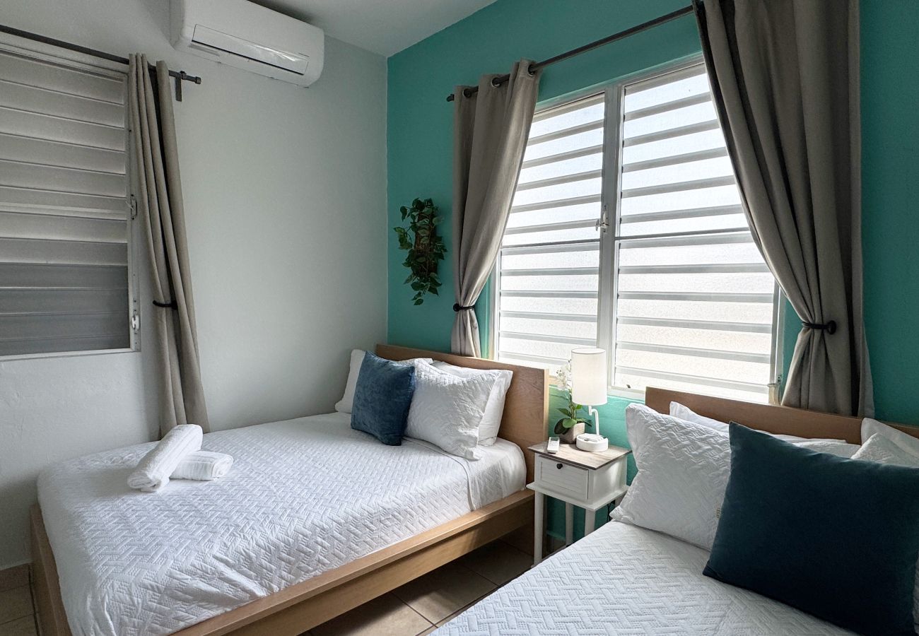 Apartment in San Juan - Condado 4BR/2BA Rooftop, Patios & Walk to Hotspots