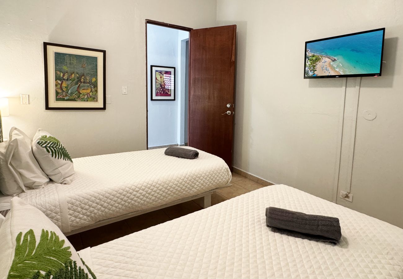 Apartment in San Juan - Condado 4BR/2BA Rooftop, Patios & Walk to Hotspots