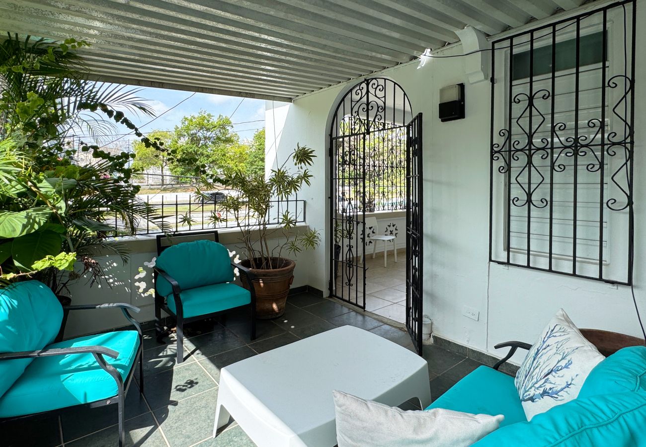 Apartment in San Juan - Condado 4BR/2BA Rooftop, Patios & Walk to Hotspots
