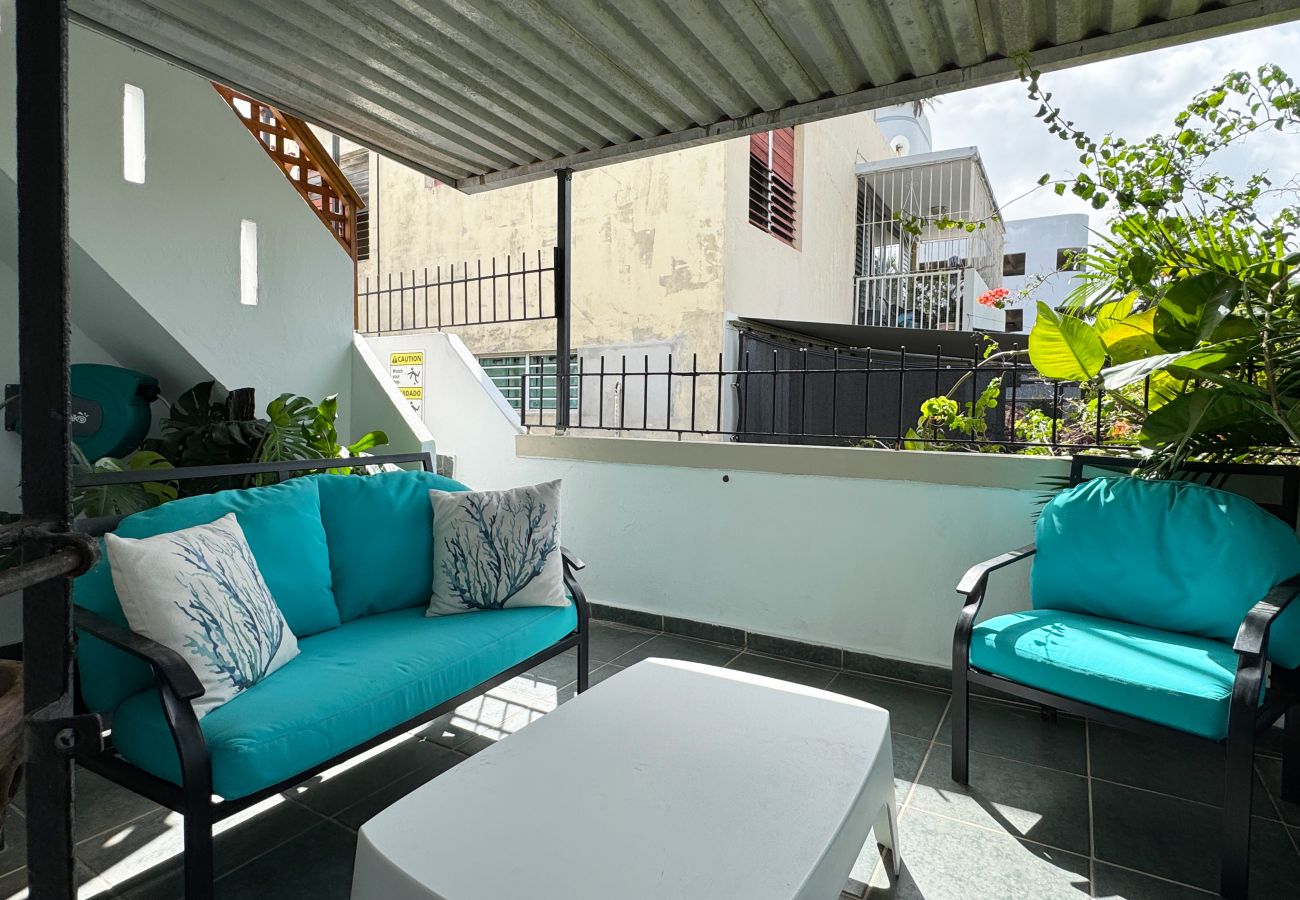 Apartment in San Juan - Condado 4BR/2BA Rooftop, Patios & Walk to Hotspots