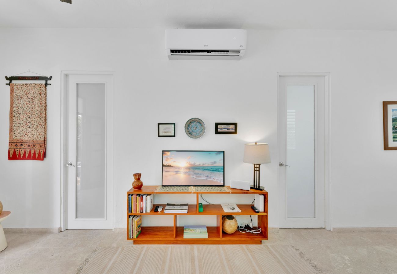 Apartment in San Juan - 2BR Near Beach & Old San Juan • Patio • Sleeps 4