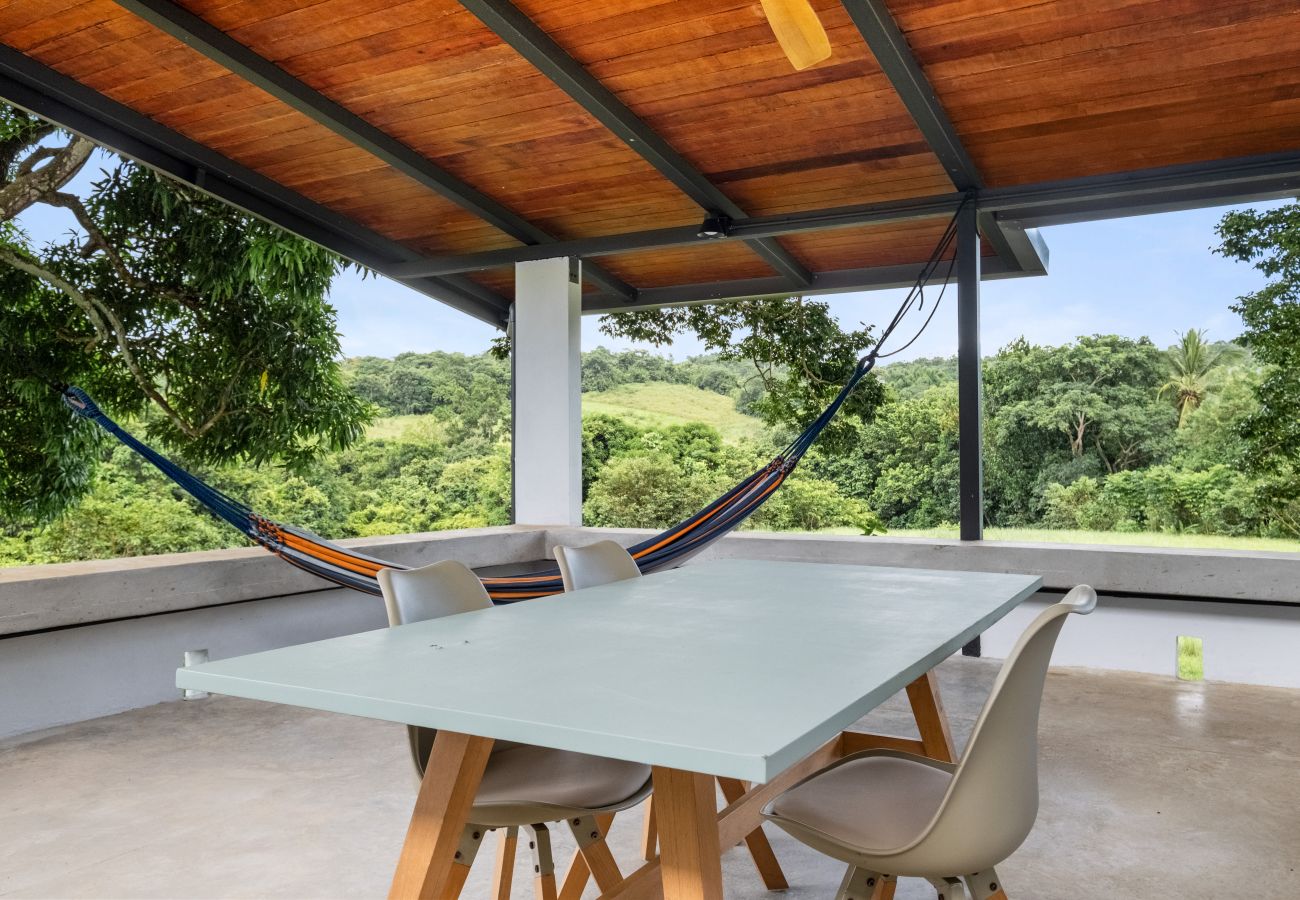 House in Ciales - Casa Algarrobo relaxing farm stay in Puerto Rico