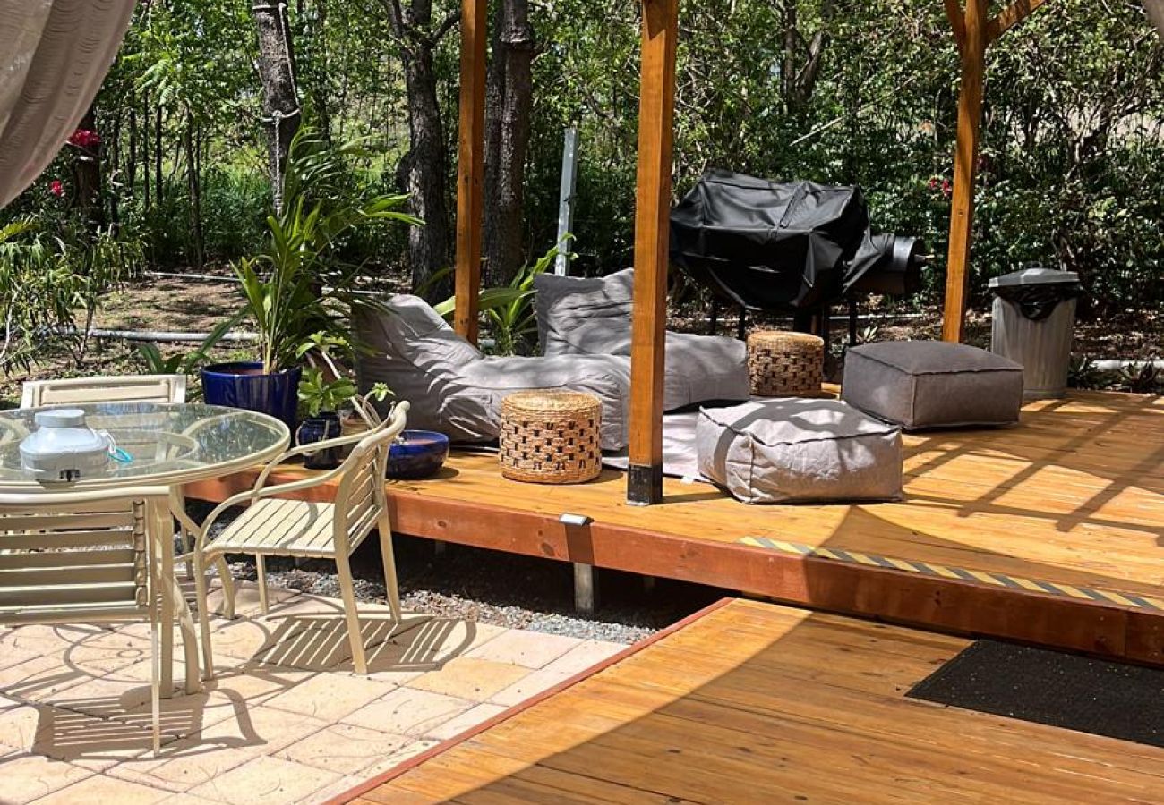 Cabin in Cabo Rojo - Rustic cabin in the heart of the fields of Pitahaya