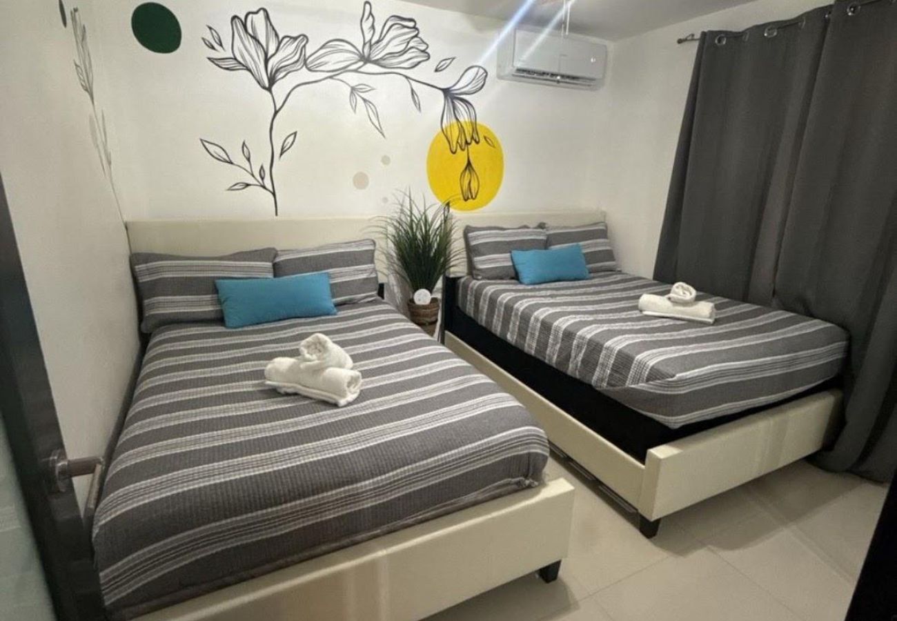House in Vega Baja - Hacienda M&B · Perfect for Groups, with Pool and Spacious Patio