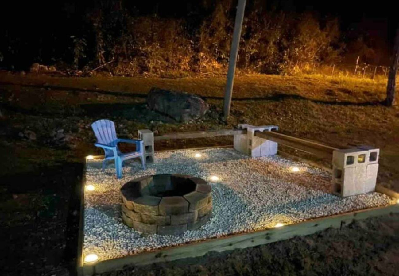 House in Vega Baja - Hacienda M&B · Perfect for Groups, with Pool and Spacious Patio