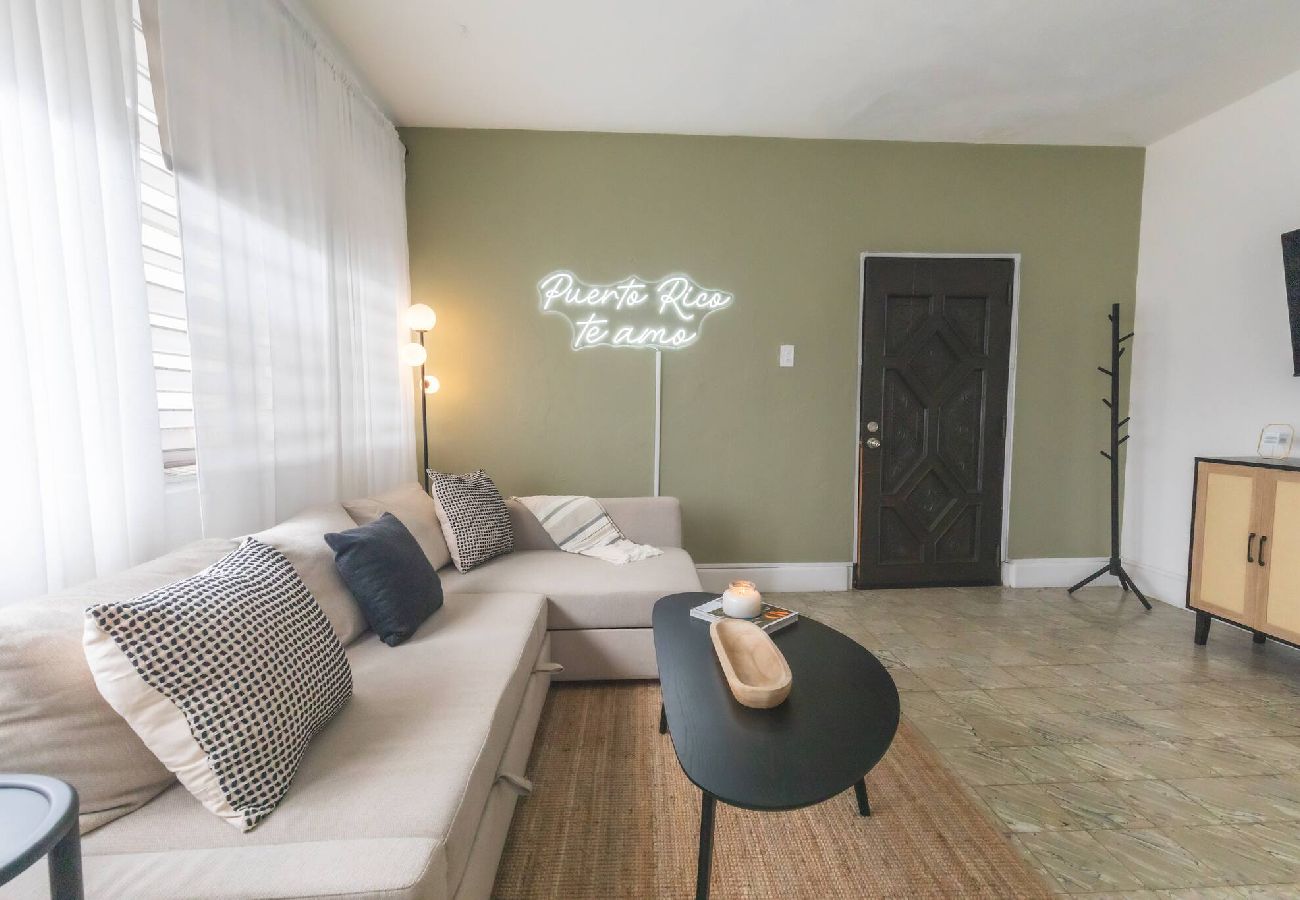 Apartment in San Juan - Prime Apartment Near Beach, Dining & Nightlife! 