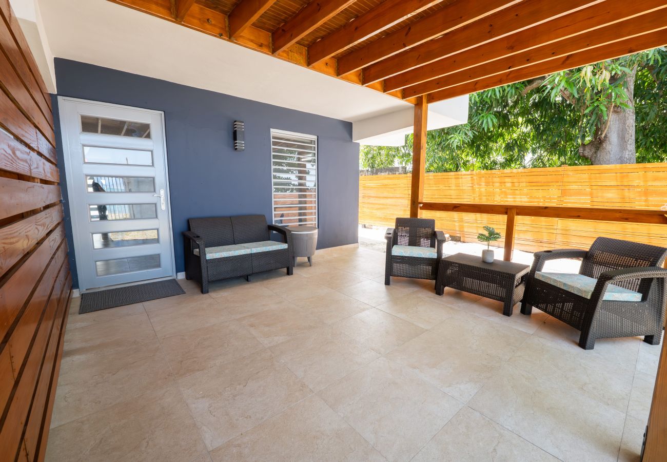 Apartment in Mayaguez - Oceanfront Retreat w/ Terrace, Direct access to Beach & BBQ