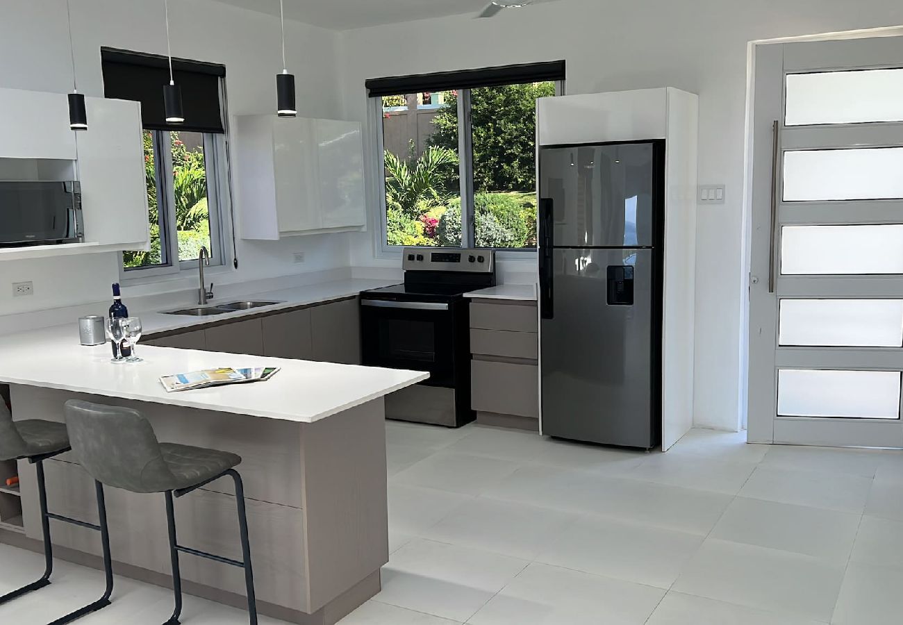 Villa in White House - Luxury Modern Villa - Pool& view 