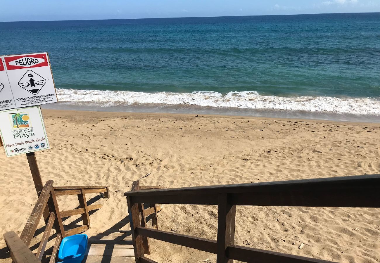 Studio in Rincon - Charming Studio by Sandy Beach – Affordable & Private