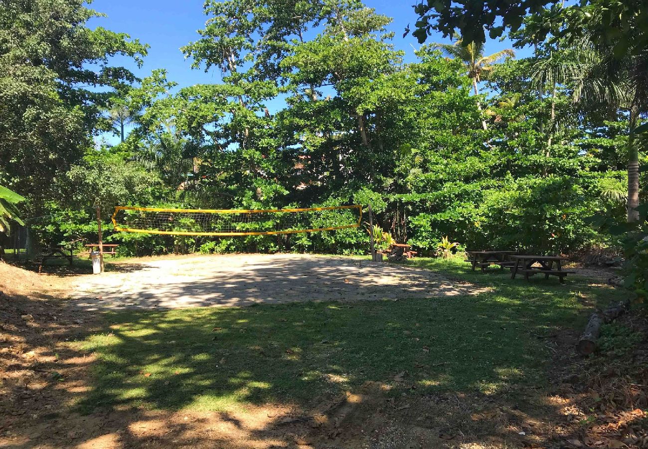 Studio in Rincon - Charming Studio by Sandy Beach – Affordable & Private