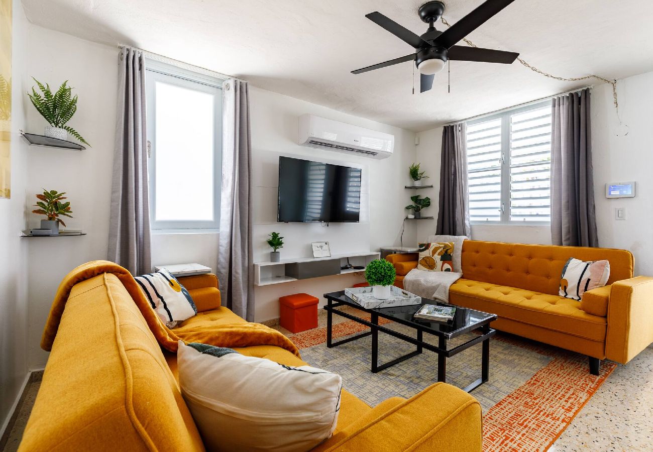 House in Ceiba - Stylish 3 Bed/2Bath with Pool & Solar Panels 