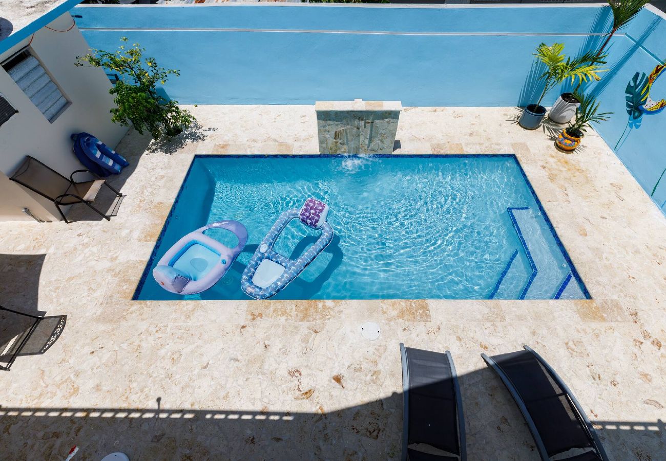 House in Ceiba - Stylish 3 Bed/2Bath with Pool & Solar Panels 