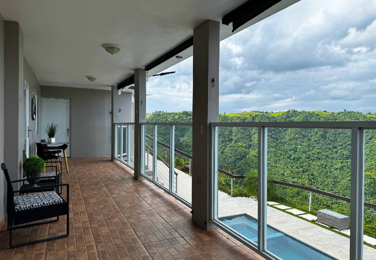House in Comerío - Casa Monte Verde - Heated Pool 