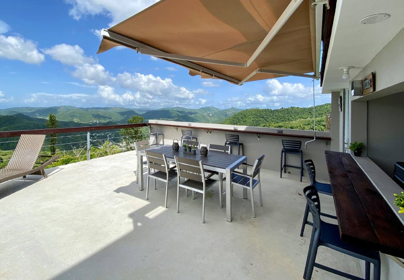 House in Comerío - Casa Monte Verde - Heated Pool 
