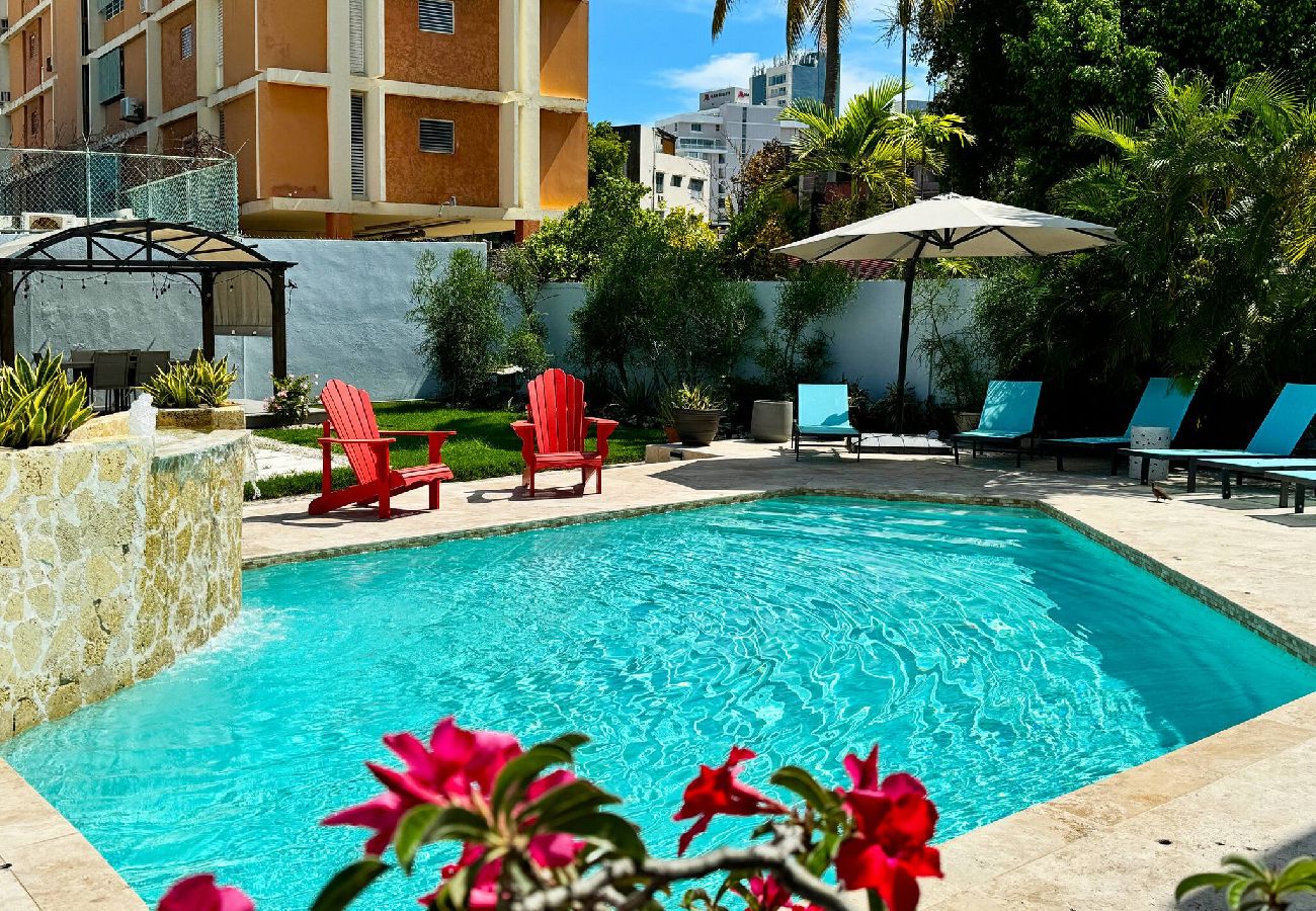 House in San Juan - Condado Laguna Villa w/Pool 5 Bd 3 Ba - Generator 