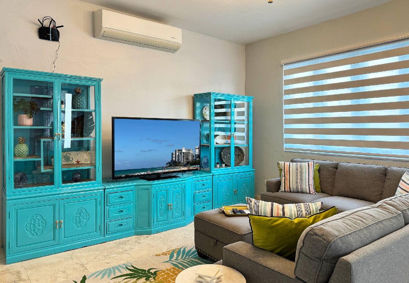 House in San Juan - Condado Laguna Villa w/Pool 5 Bd 3 Ba - Generator 