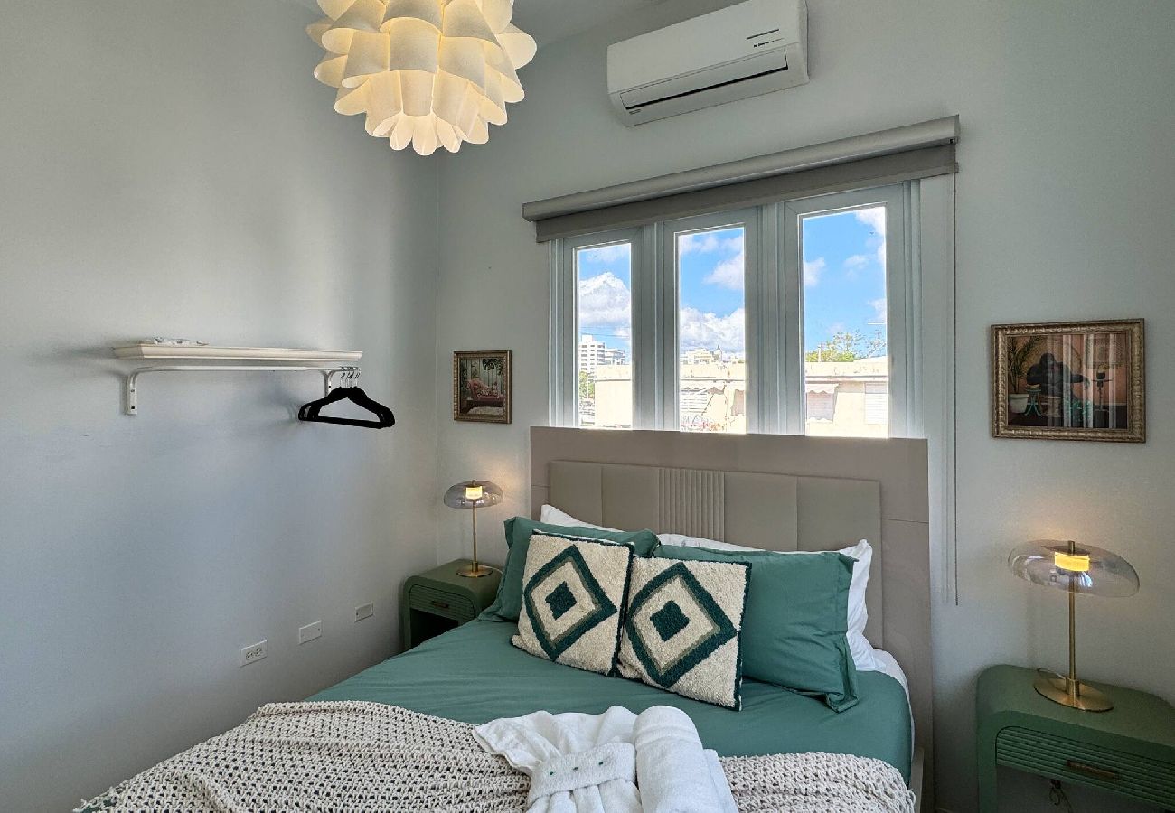 House in San Juan - Condado Laguna Villa w/Pool 5 Bd 3 Ba - Generator 