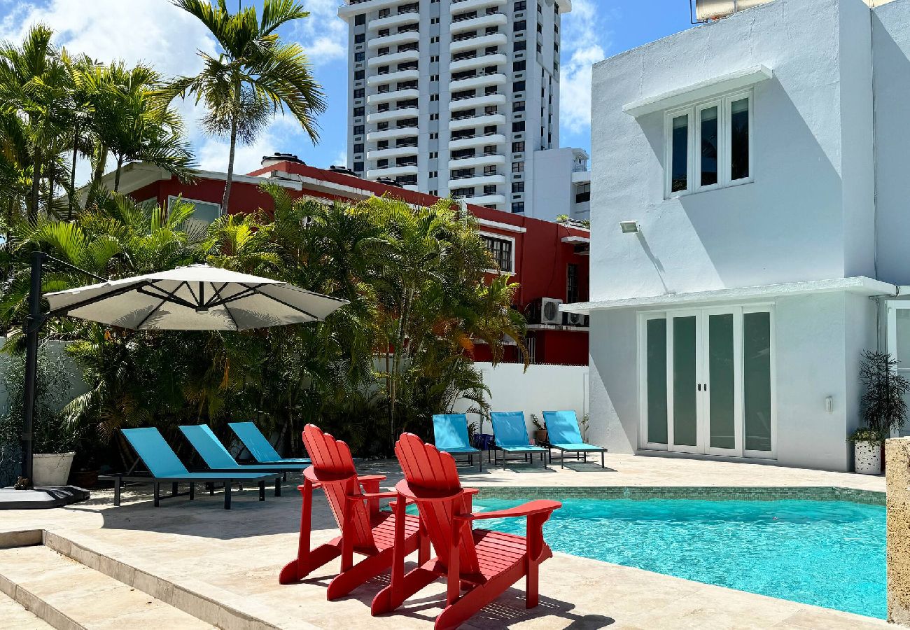House in San Juan - Condado Laguna Villa w/Pool 5 Bd 3 Ba - Generator 