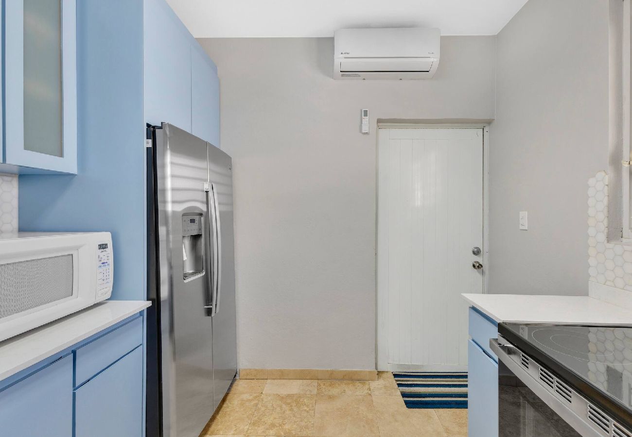 House in Santurce - Condado Villa 4Bd 3Ba | Spa/Generator/Parking 