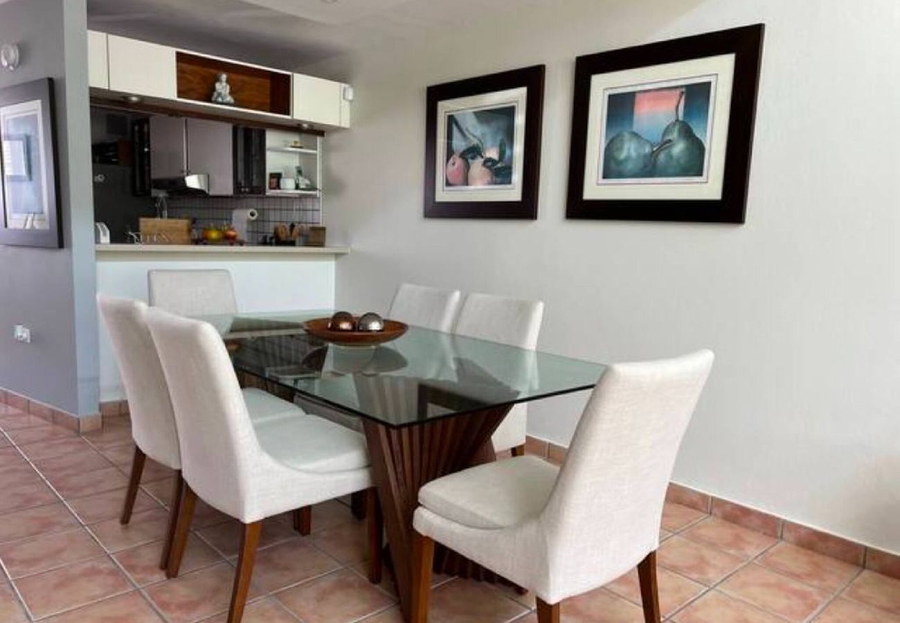 Villa in Dorado - Villa Merchan - 8 Guests - 4BR & 4 Bathrooms 
