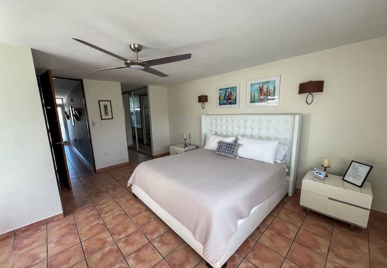 Villa in Dorado - Villa Merchan - 8 Guests - 4BR & 4 Bathrooms 