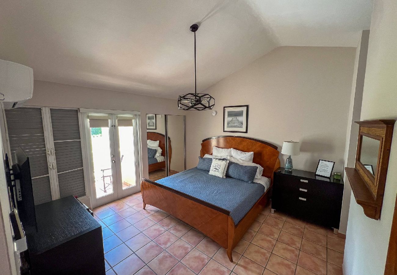 Villa in Dorado - Villa Merchan - 8 Guests - 4BR & 4 Bathrooms 