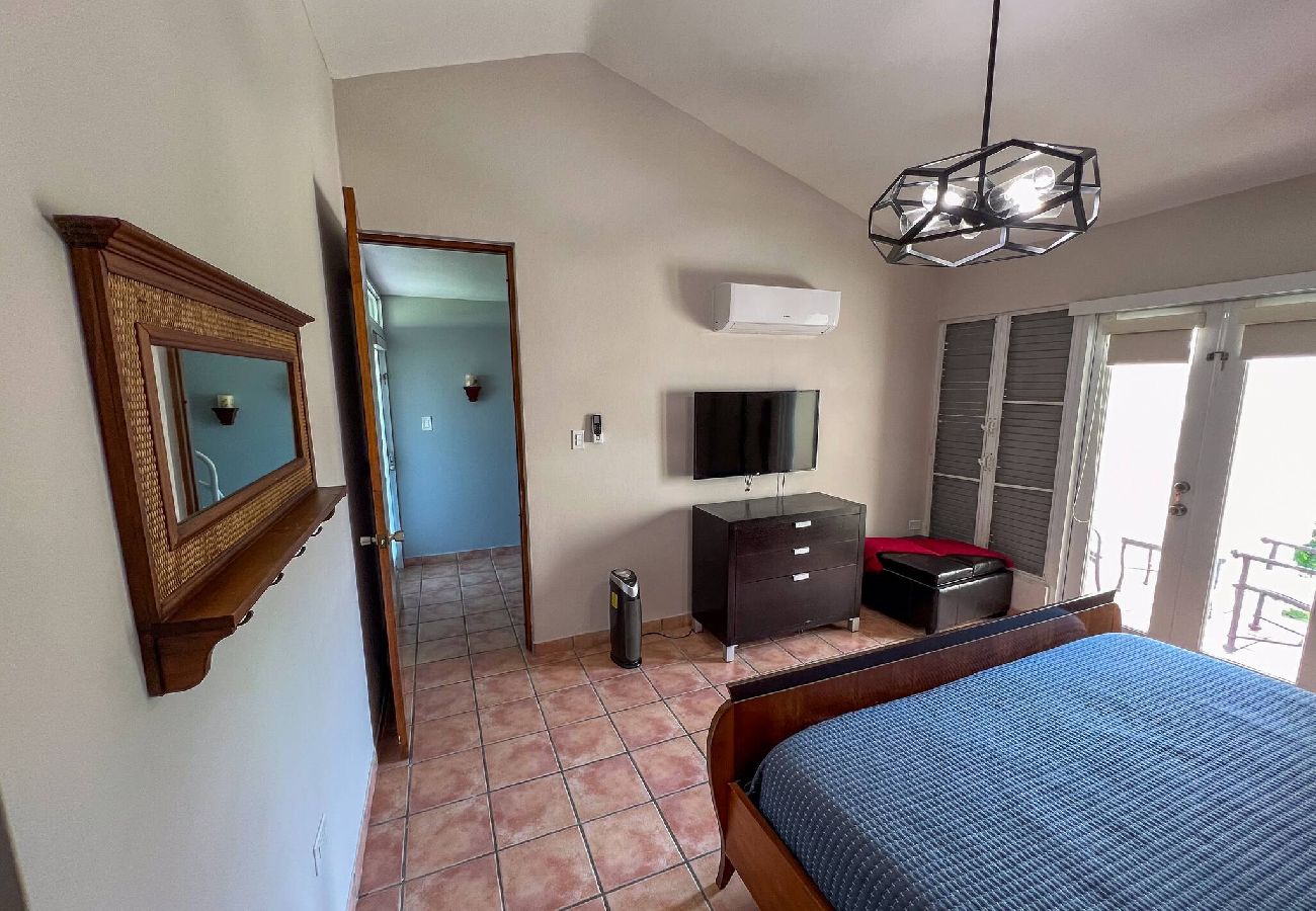 Villa in Dorado - Villa Merchan - 8 Guests - 4BR & 4 Bathrooms 