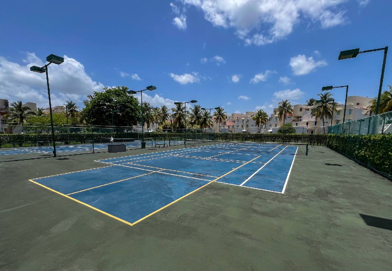 Villa in Dorado - Villa Merchan - 8 Guests - 4BR & 4 Bathrooms 