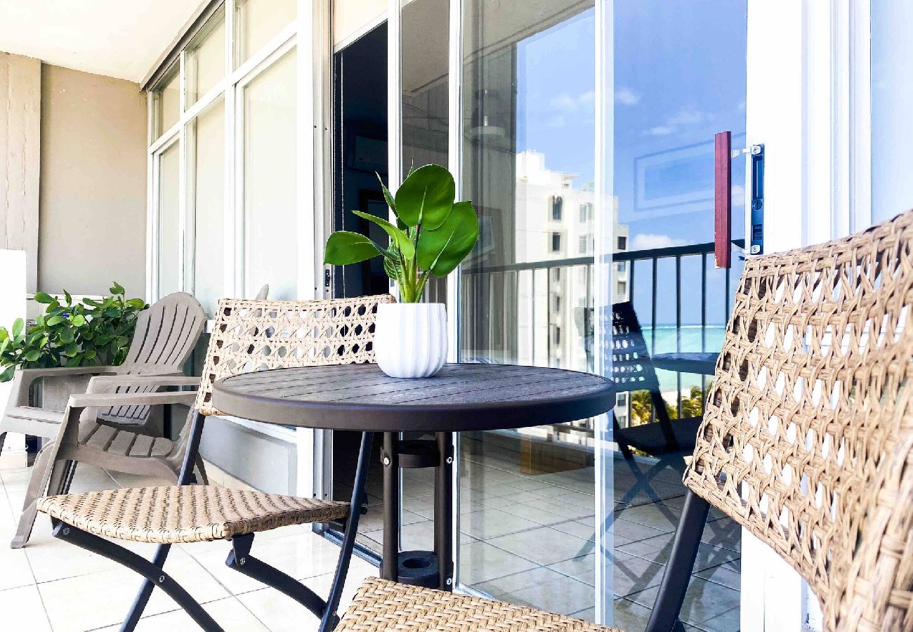 Apartment in Luquillo - Amazing sunset/ ocean view beachfront studio 