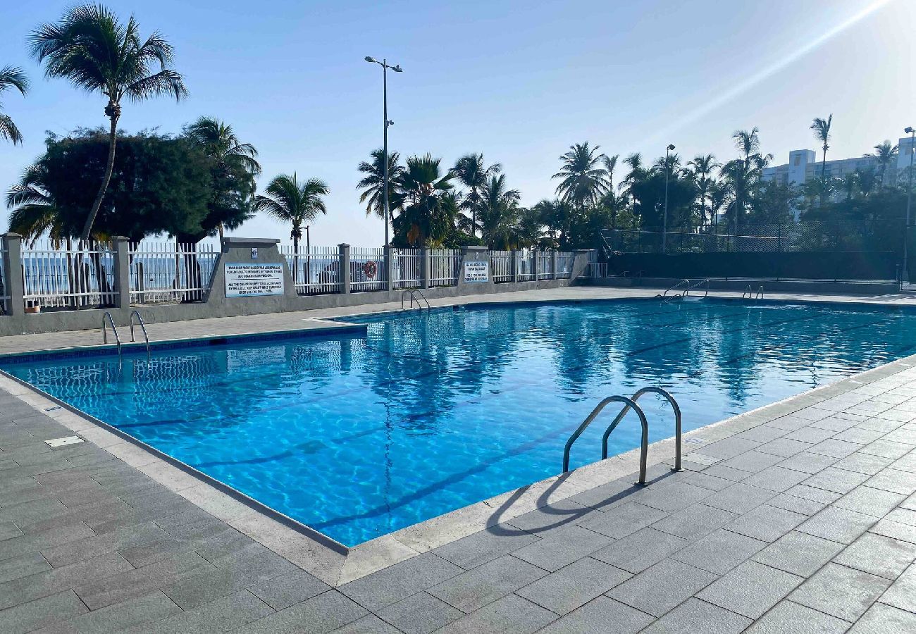 Apartment in Luquillo - Amazing sunset/ ocean view beachfront studio 