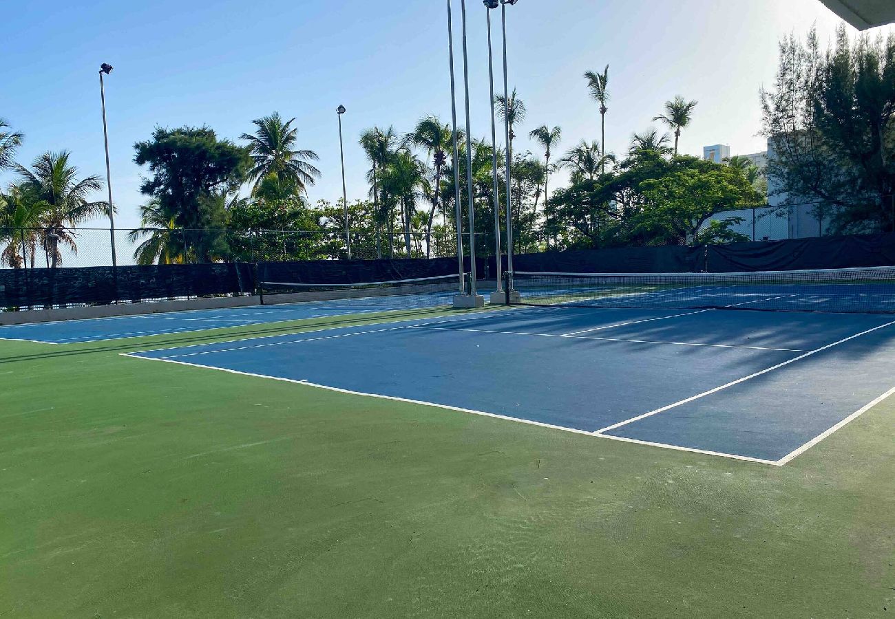 Apartment in Luquillo - Amazing sunset/ ocean view beachfront studio 
