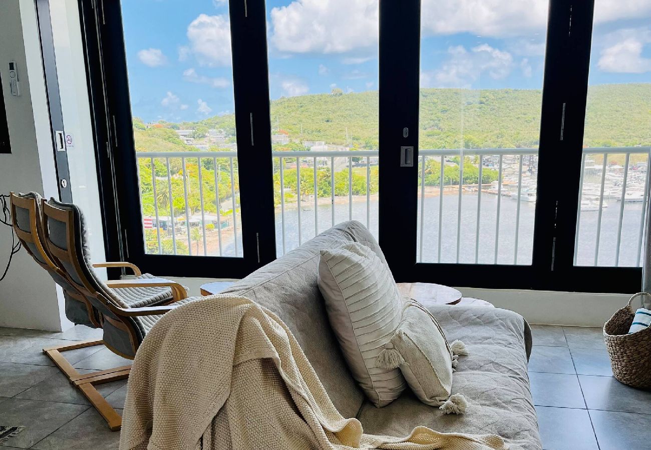 Condominium in Fajardo - Oceanfront Oasis: Panoramic Views & Marina Access 