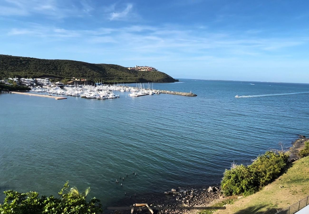 Condominium in Fajardo - Oceanfront Oasis: Panoramic Views & Marina Access 