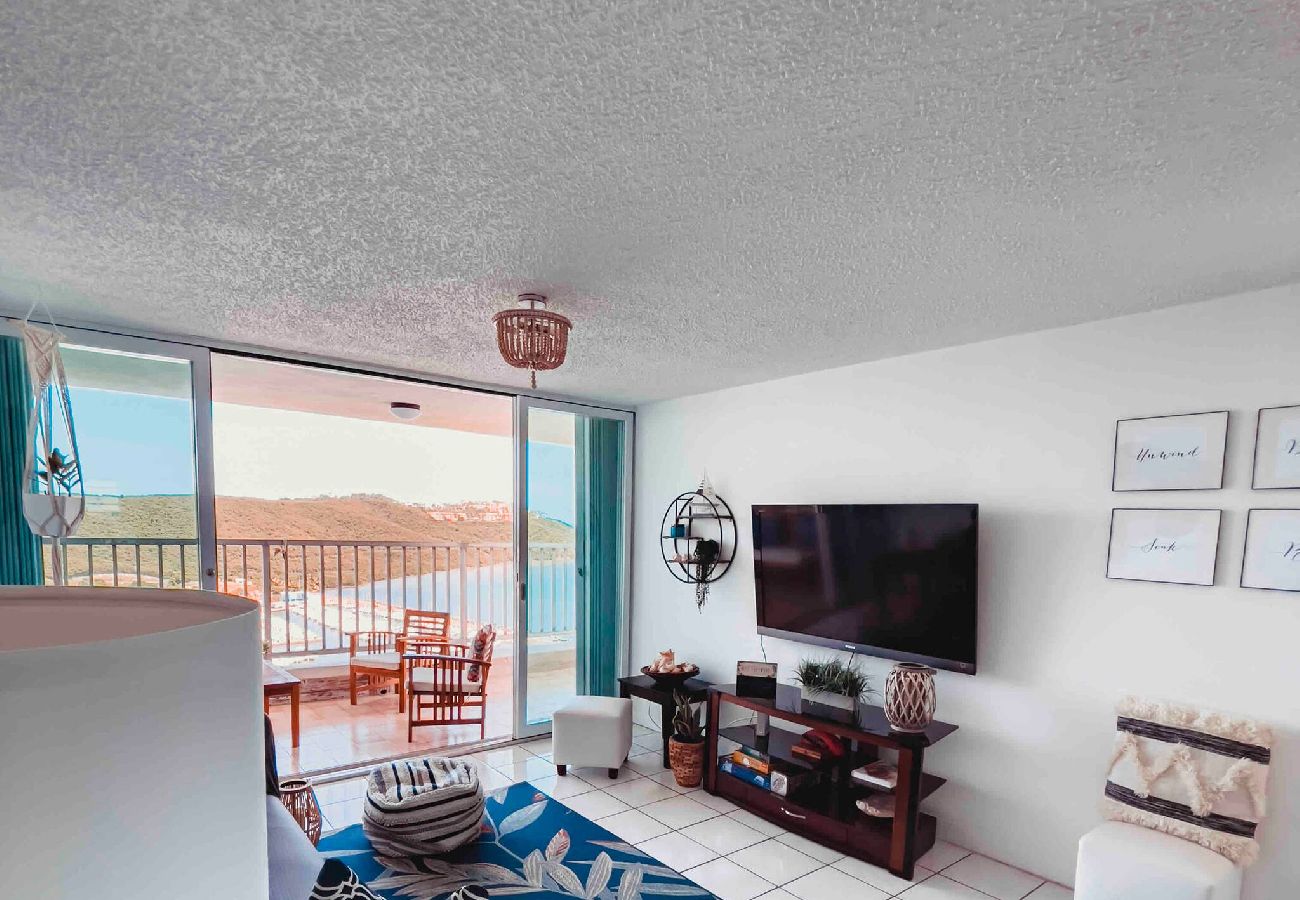 Apartment in Fajardo - Fajardo Oceanfront: Marina Views, Wi-Fi & Pool 
