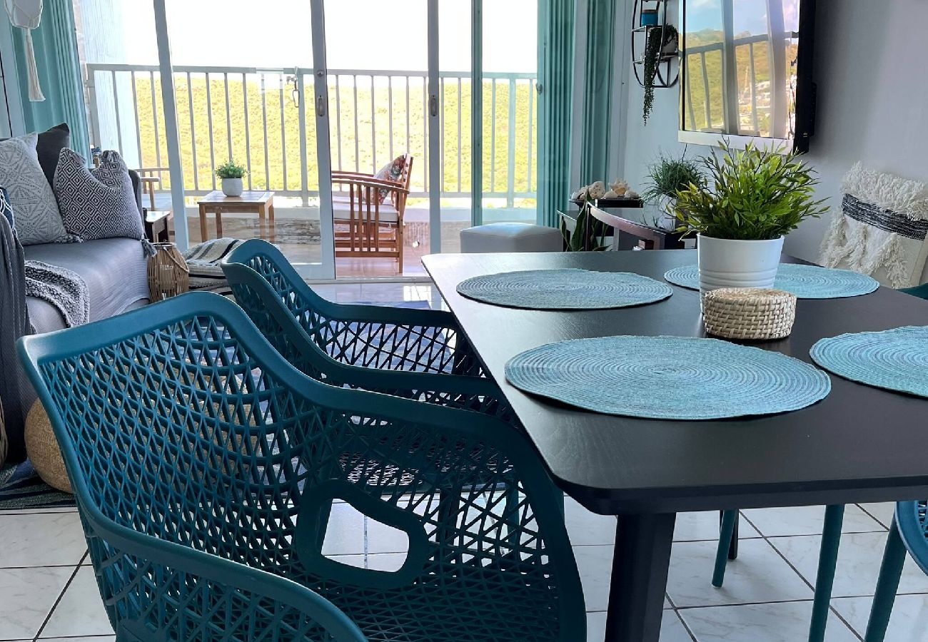 Apartment in Fajardo - Fajardo Oceanfront: Marina Views, Wi-Fi & Pool 