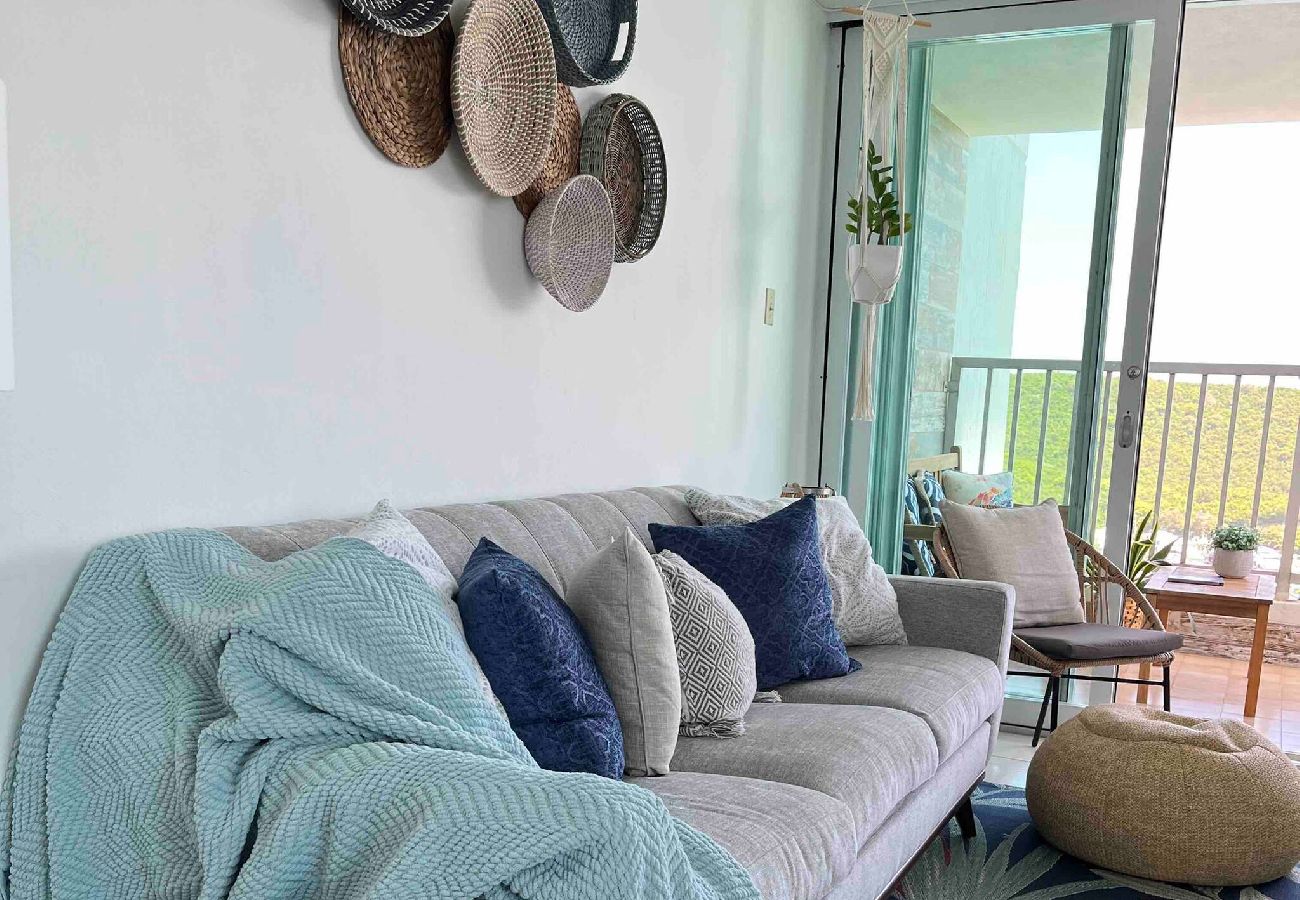 Apartment in Fajardo - Fajardo Oceanfront: Marina Views, Wi-Fi & Pool 