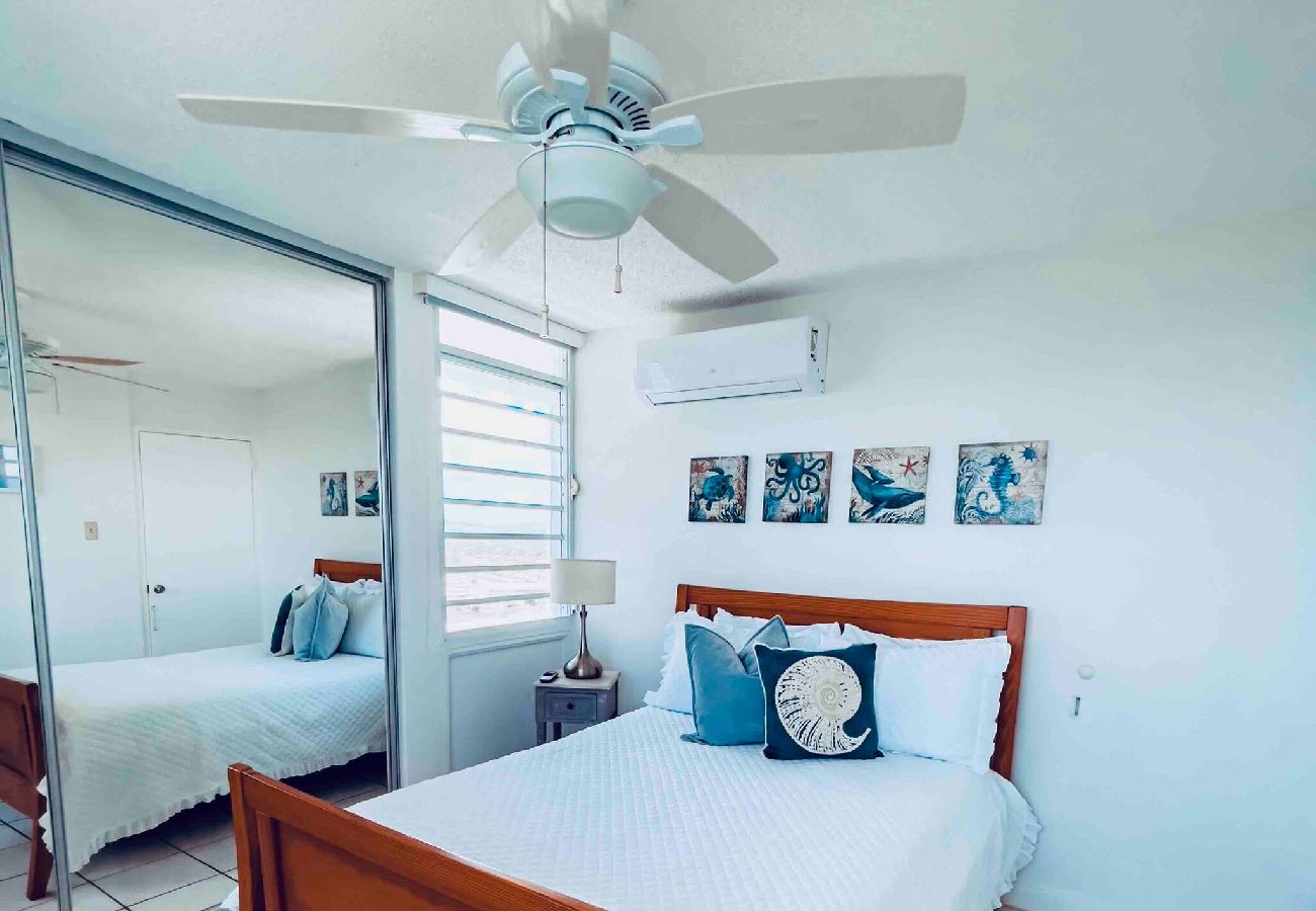 Apartment in Fajardo - Fajardo Oceanfront: Marina Views, Wi-Fi & Pool 